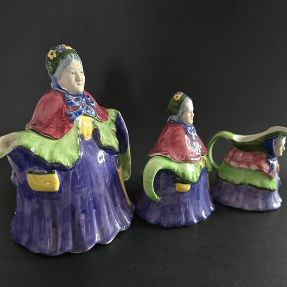 Collectible Vintage 1930s Little Old Lady Tea Set - Picture 2 of 8